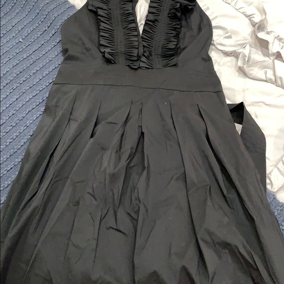 Dress - Picture 2 of 4